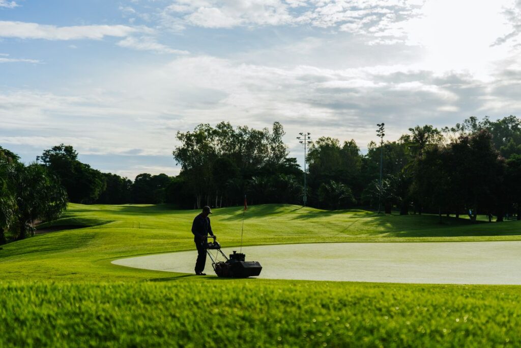 peter kapiloff golf course maintenace costs